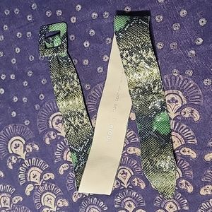 Very Rad Vintage Green Snakeskin Leather Belt